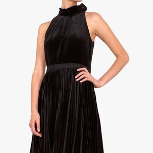 Ted Baker London Cornela Pleated Midi Black Velvet Gala Dress Size US 4